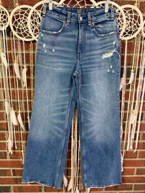 Abercrombie & Fitch Medium Blue Wide-Leg Distressed Jeans